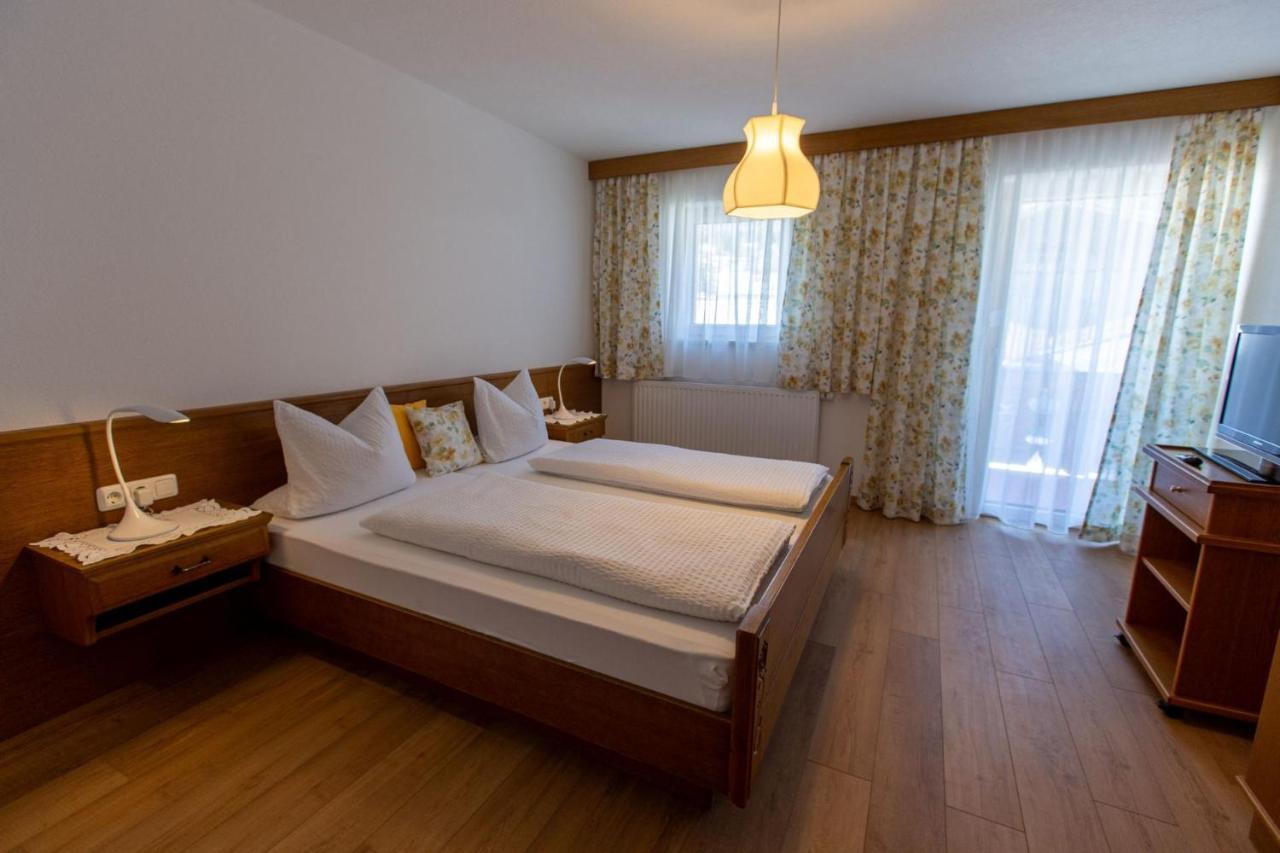 Gaestehaus Alpenstern Ehrwald Zewnętrze zdjęcie